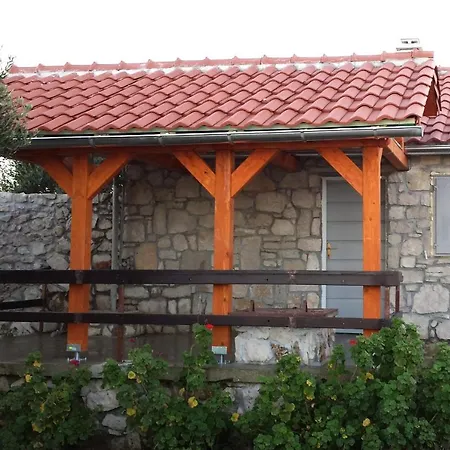 Holiday home Secluded Fisherman's Cove Matuskovica, Pasman - 11343 *